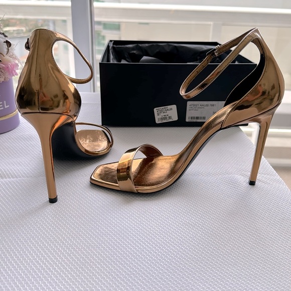 Saint Laurent Metallic Lambskin Amber 105 Ankle Strap Sandals 39.5 Egypt Gold - Picture 8 of 12